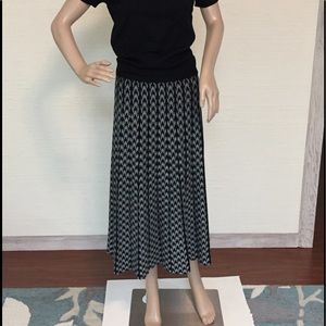 Houndstooth Sweater Boot Skirt  MT